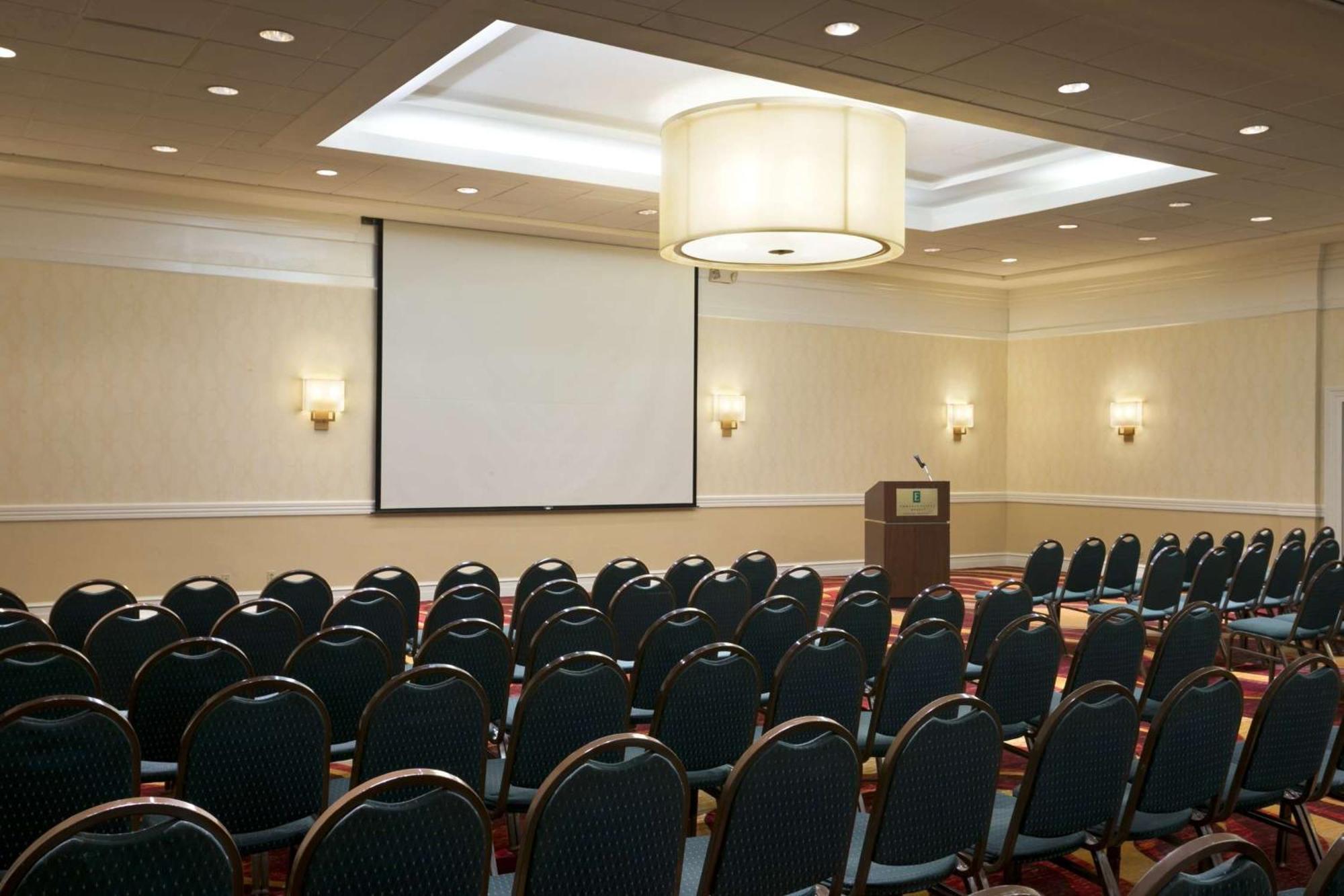 Embassy Suites Cleveland - Beachwood Zewnętrze zdjęcie