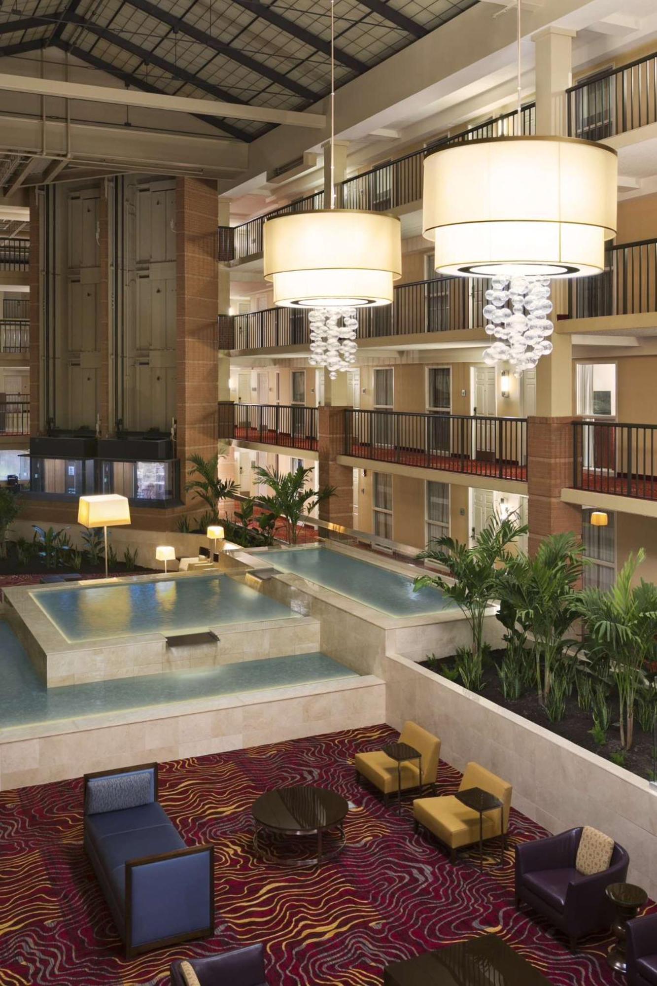 Embassy Suites Cleveland - Beachwood Zewnętrze zdjęcie